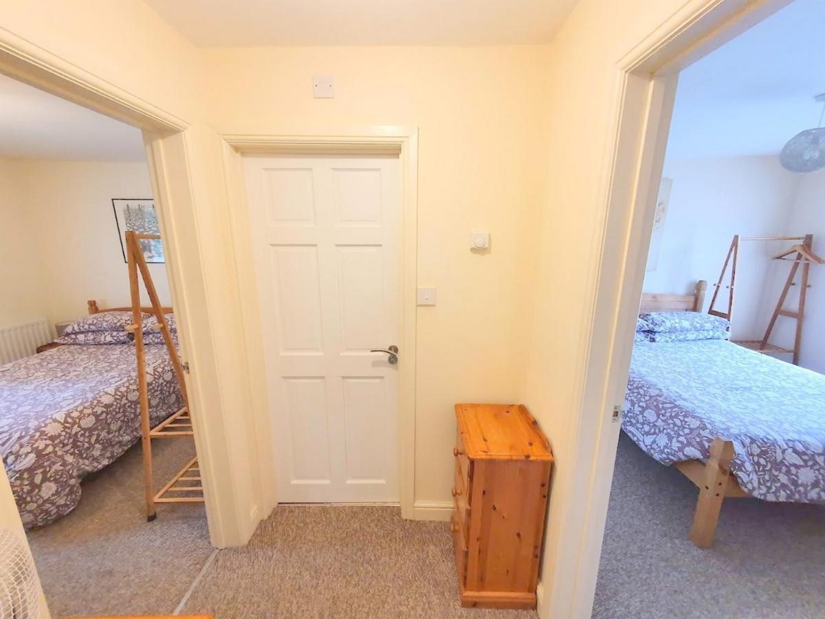 Bassett Flat With 2 Bedrooms And Superfast Wi-Fi Sittingbourne Exteriör bild
