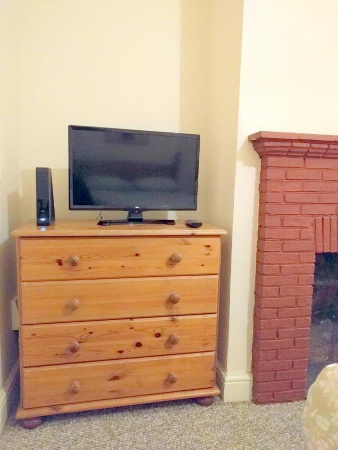 Bassett Flat With 2 Bedrooms And Superfast Wi-Fi Sittingbourne Exteriör bild